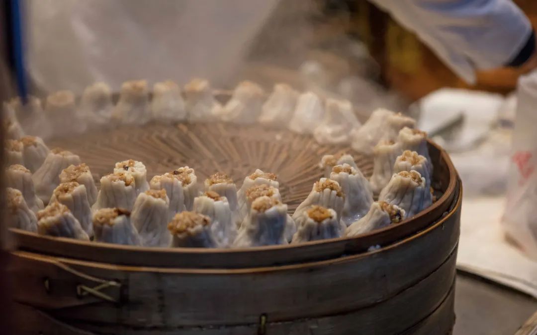 餐饮店铺“分租”或涉违规；海底捞配售股份募资