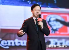 著名品牌战略专家李光斗：在困境中艰难坚守的