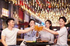 广州零时过后仍有超25%餐饮店营业，饮品企业营