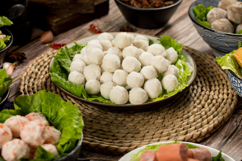 “海霸王爆浆小鱼丸”主料竟是鸡肉?还掺有猪肉、鸭肉