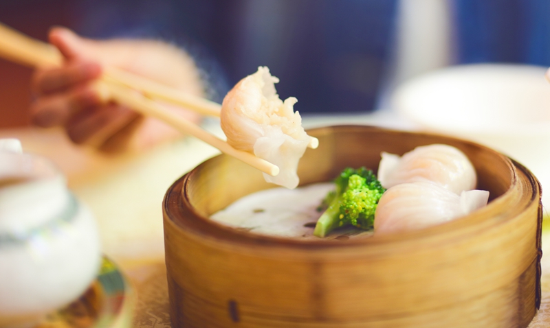 广州重新开业的餐饮商家数和外卖订单数稳步回升