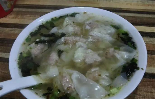 淡水小镇馄饨