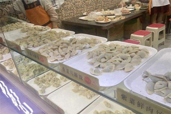 粤饺皇水饺加盟电话是多少？加盟费要多少钱