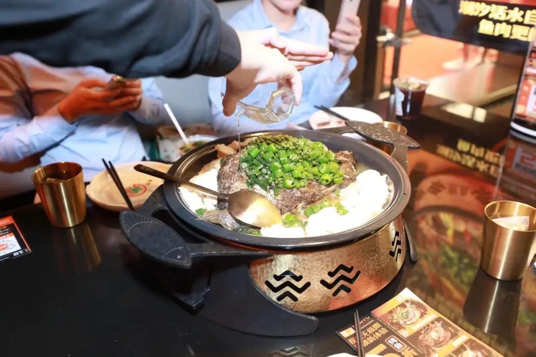 从深圳地标性品牌到布局全球市场，10岁的探鱼愈战愈勇