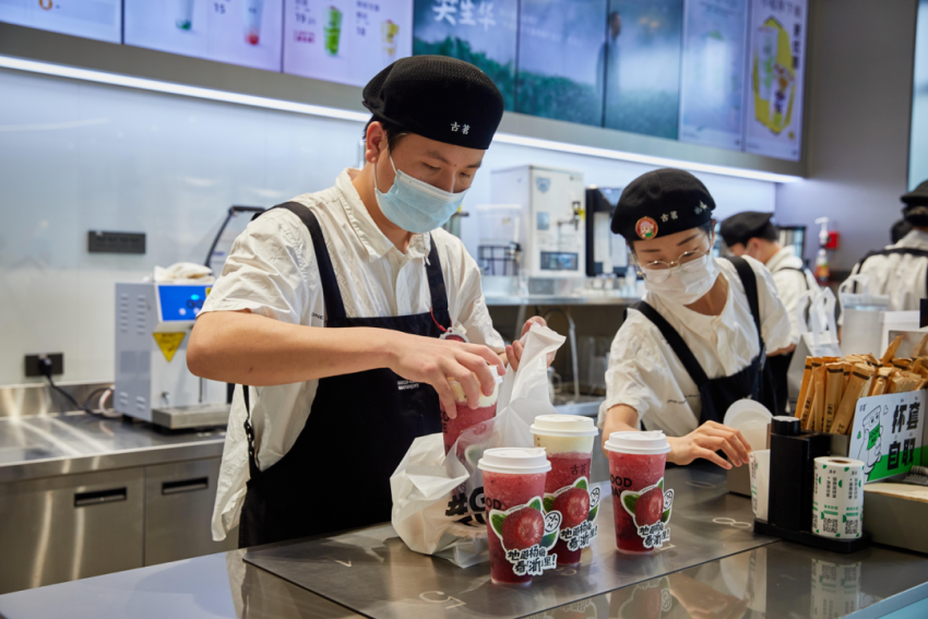 古茗、蜜雪冰城同日递交上市申请，新茶饮品牌抢位战打响